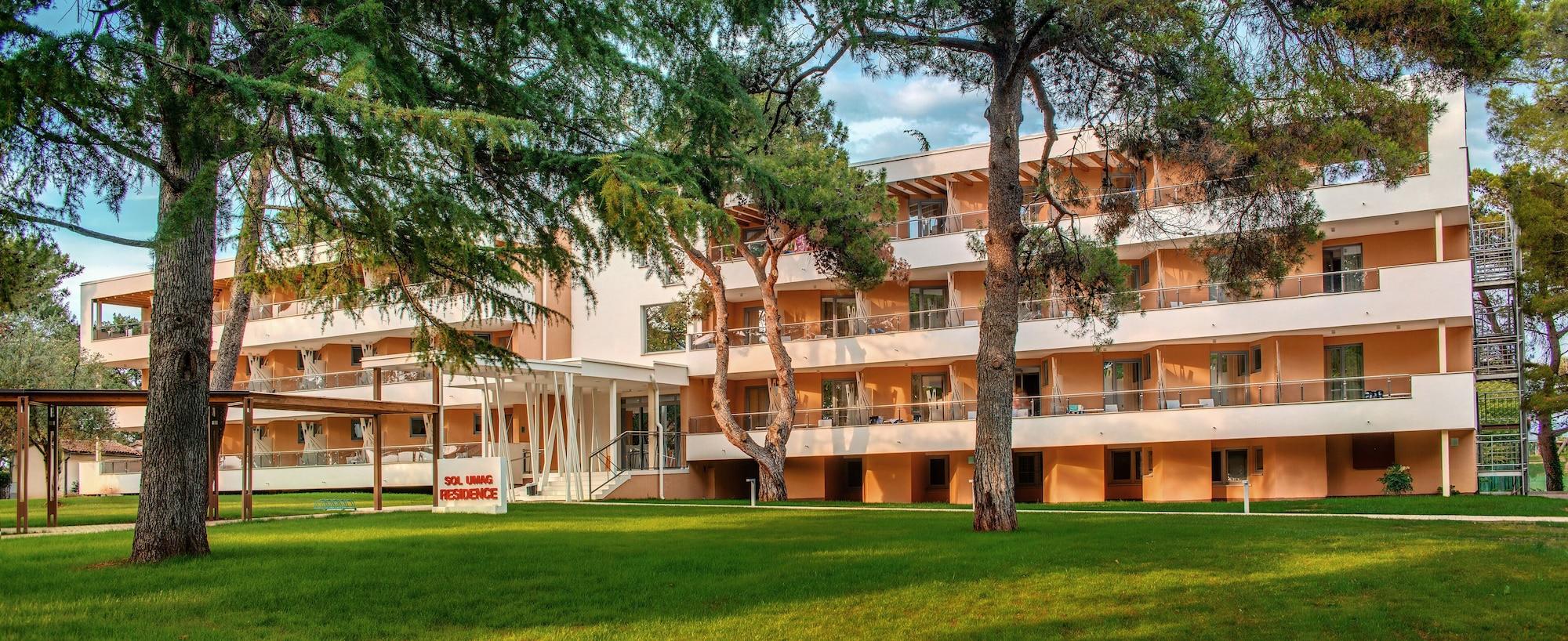 Residence Umag Plava Laguna Екстер'єр фото