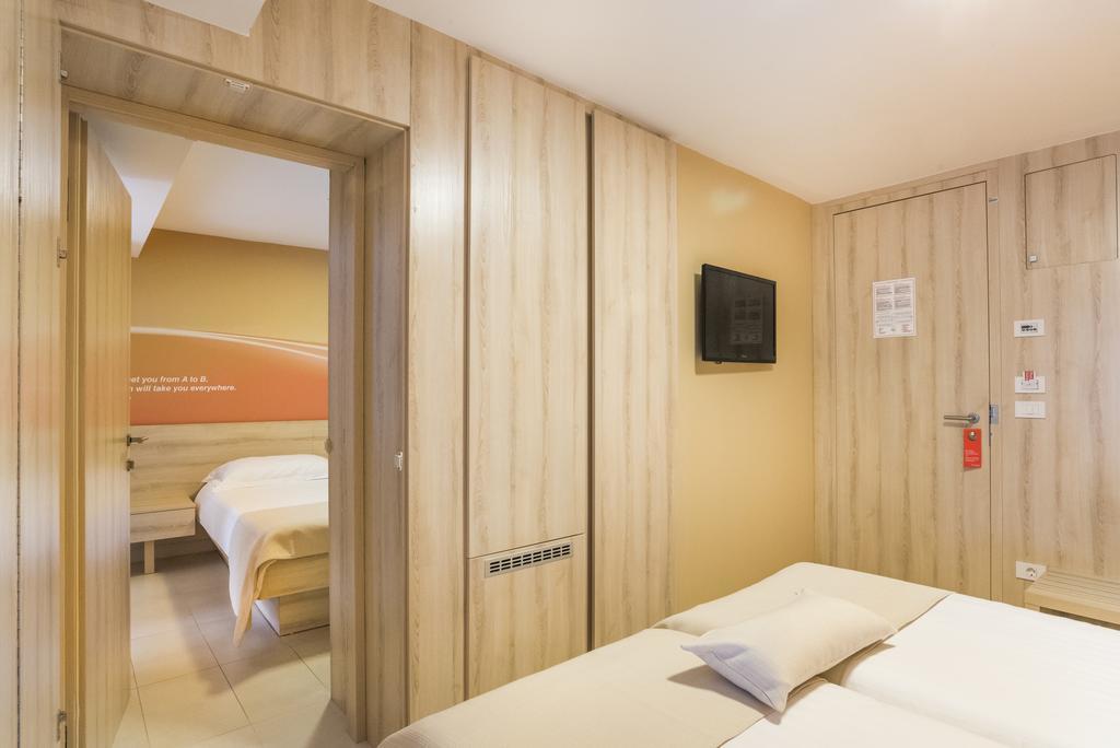 Residence Umag Plava Laguna Екстер'єр фото