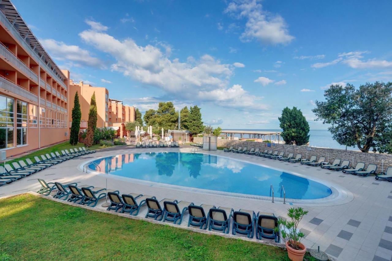 Residence Umag Plava Laguna Екстер'єр фото